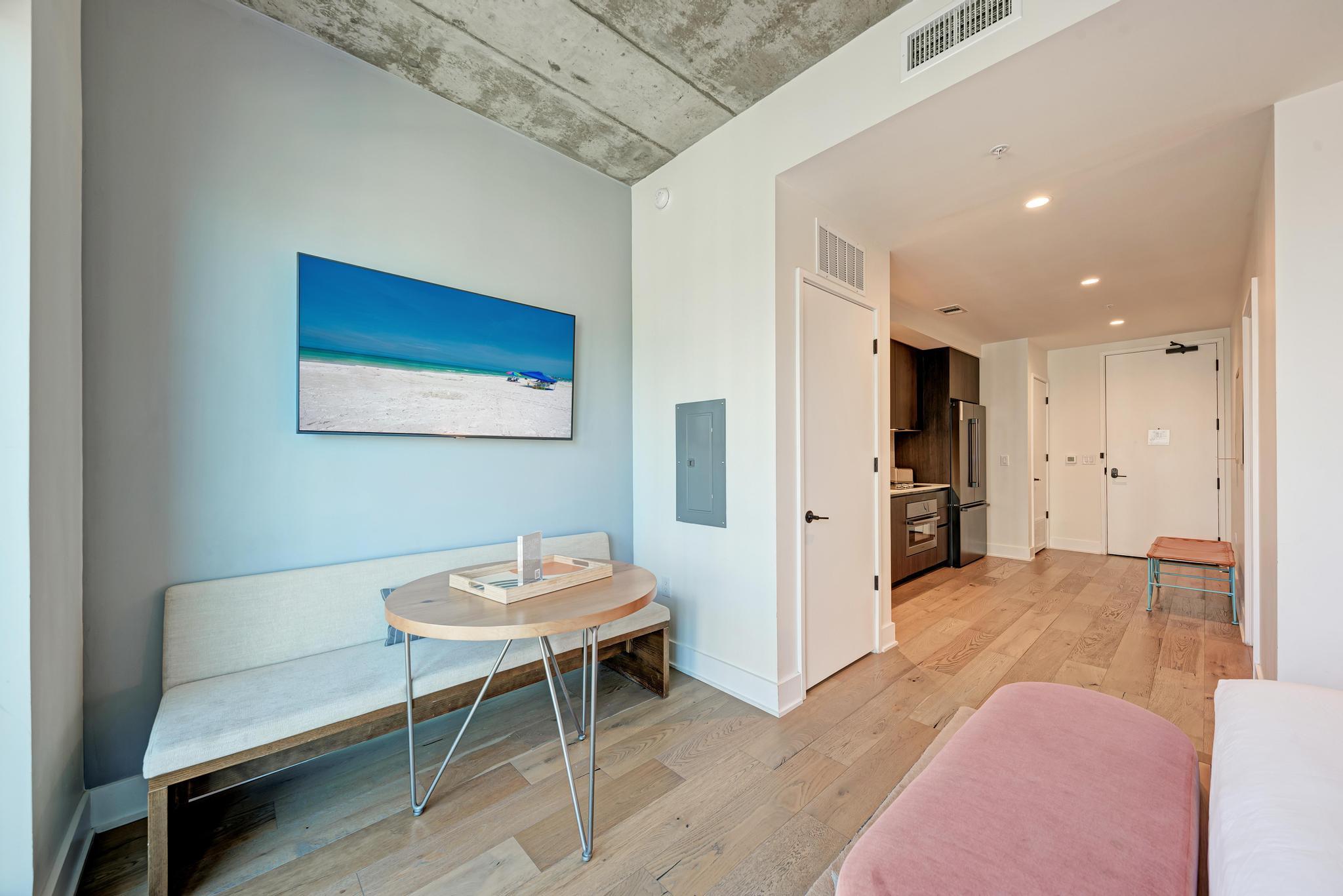 48 East Avenue Austin TX 78701