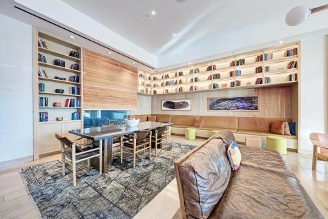48 East Avenue Austin TX 78701