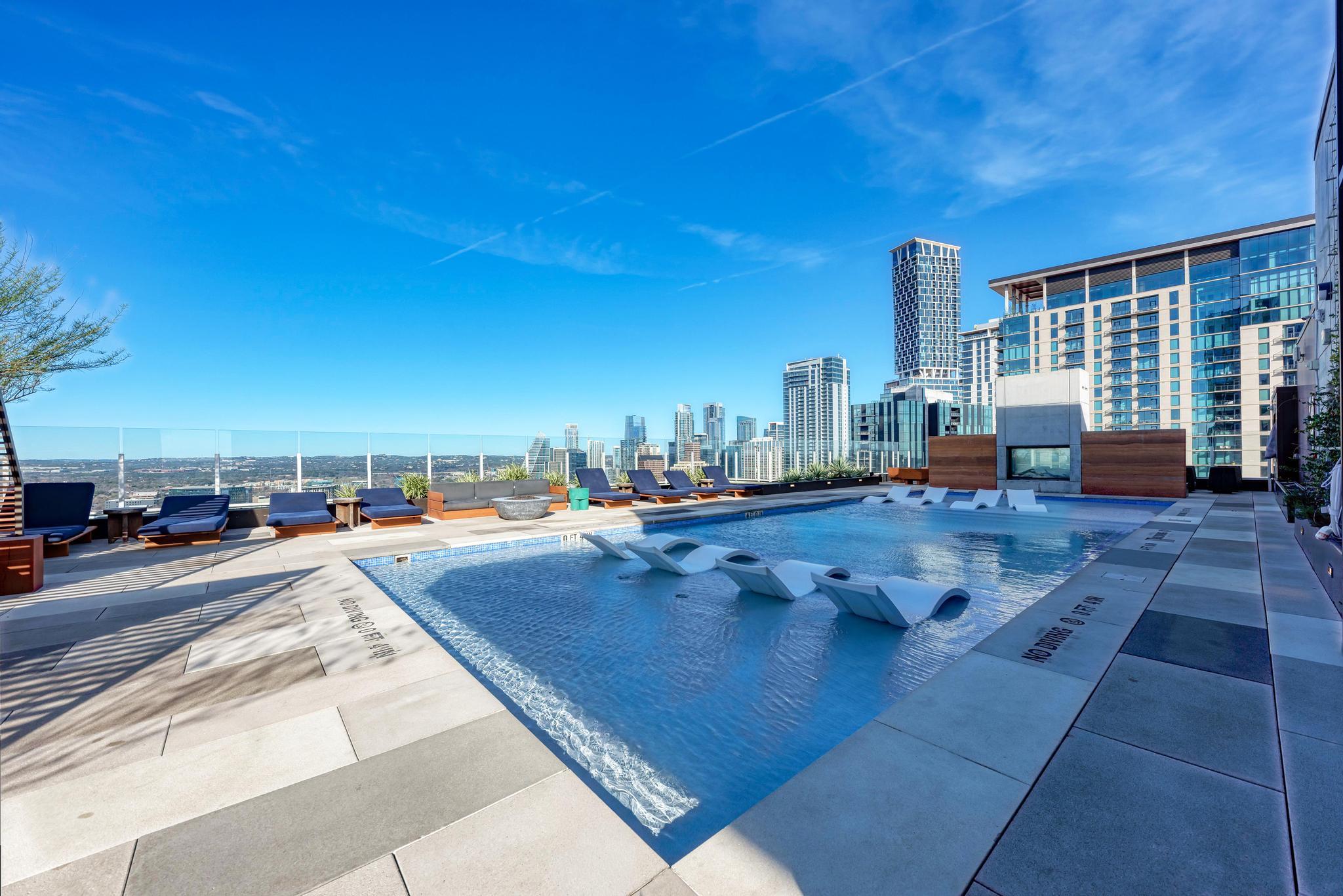 48 East Avenue Austin TX 78701