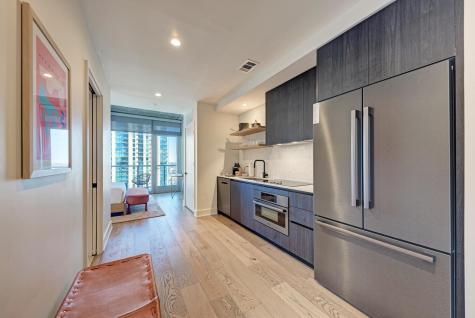 48 East Avenue Austin TX 78701