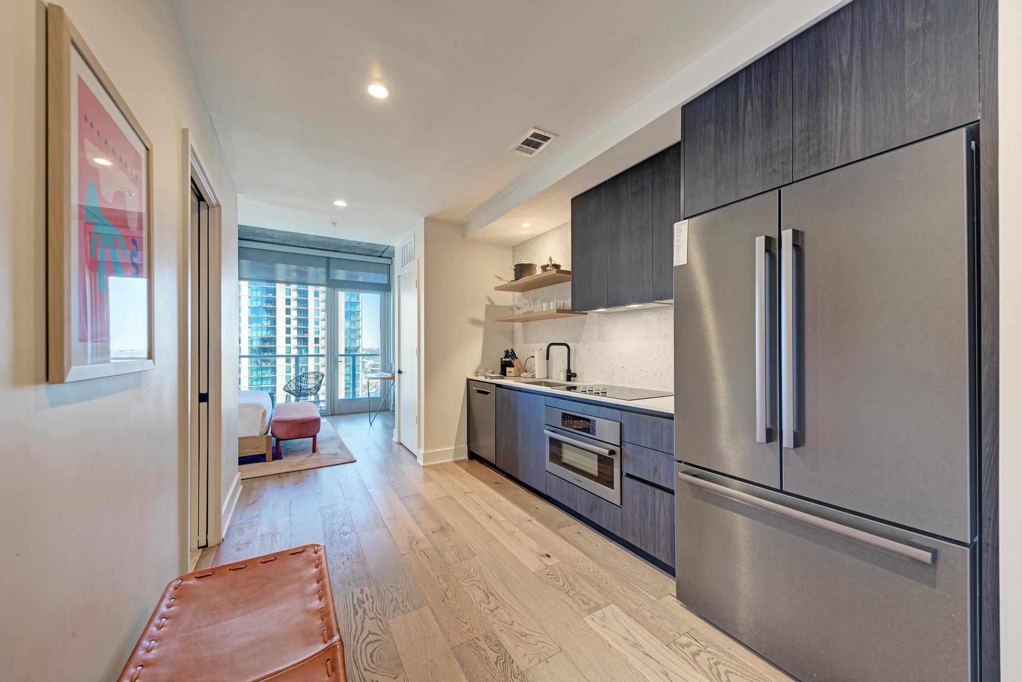 48 East Avenue Austin TX 78701