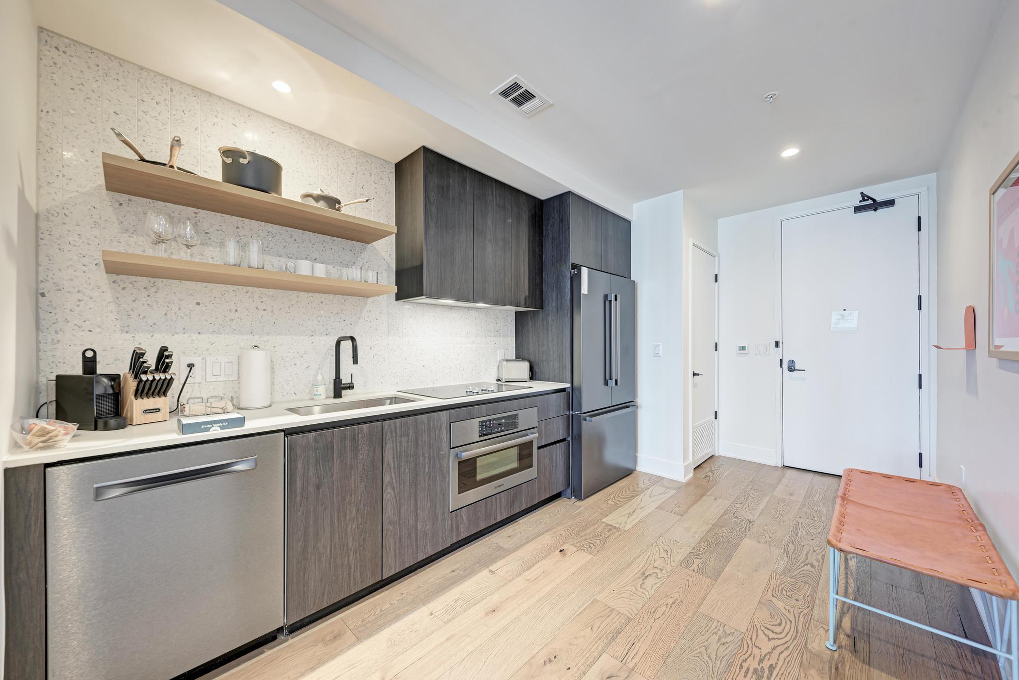 48 East Avenue Austin TX 78701