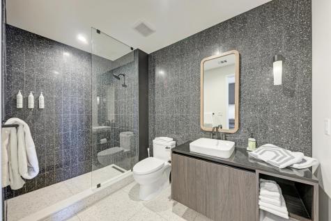 48 East Avenue Austin TX 78701