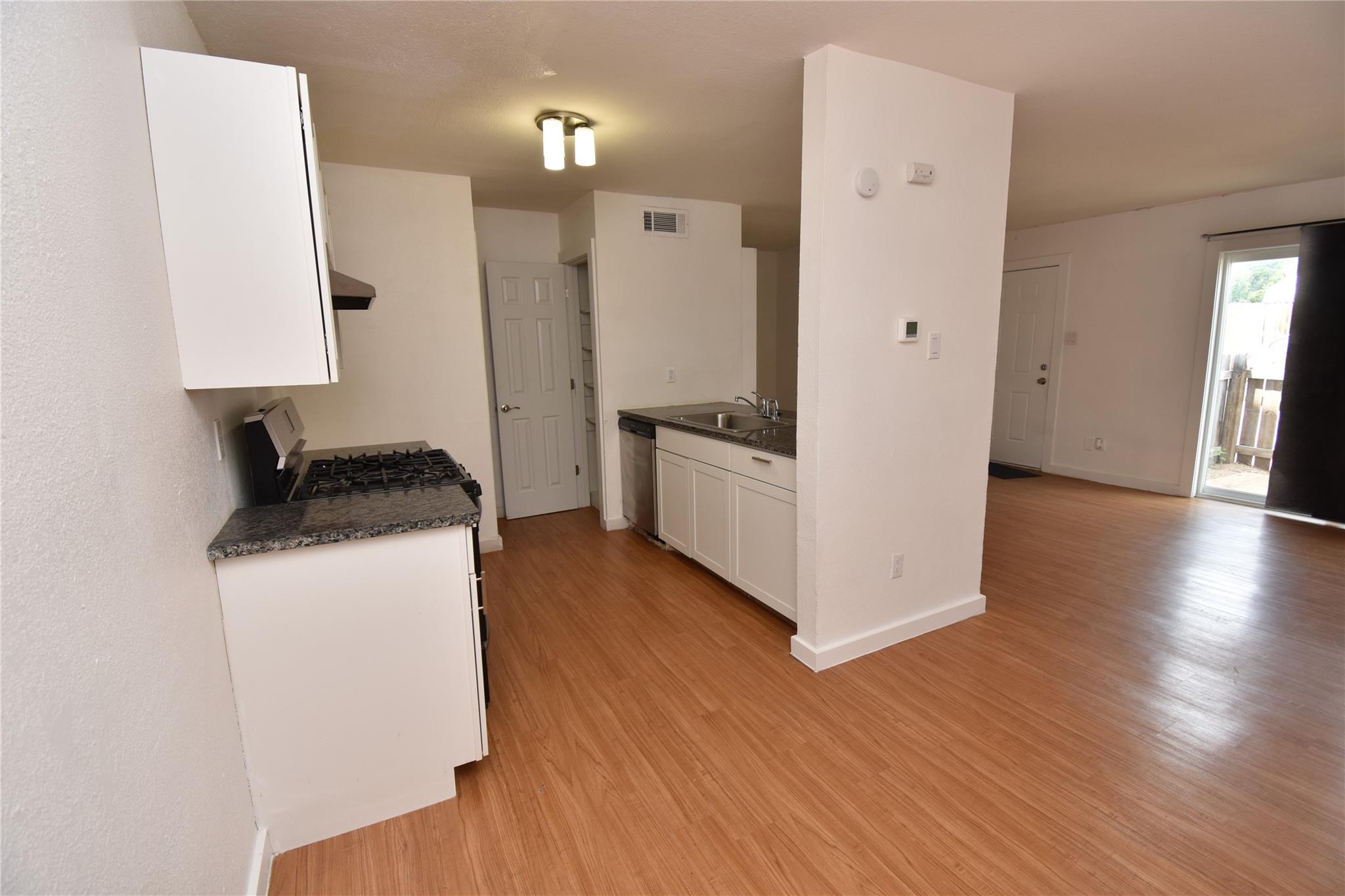 300 E Croslin Street Austin TX 78752