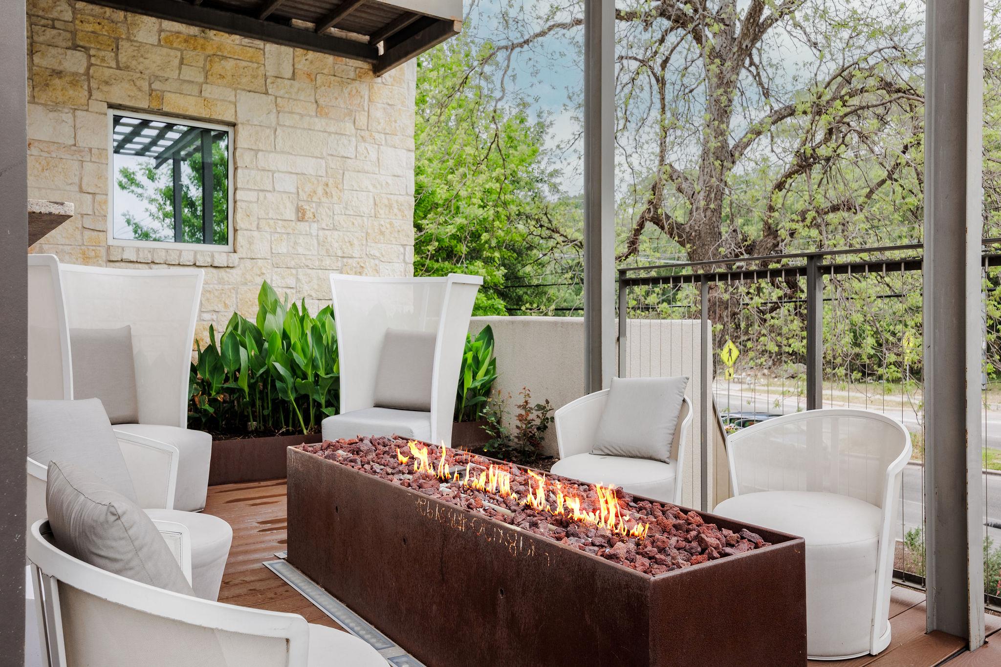 1900 Barton Springs Road Austin TX 78704