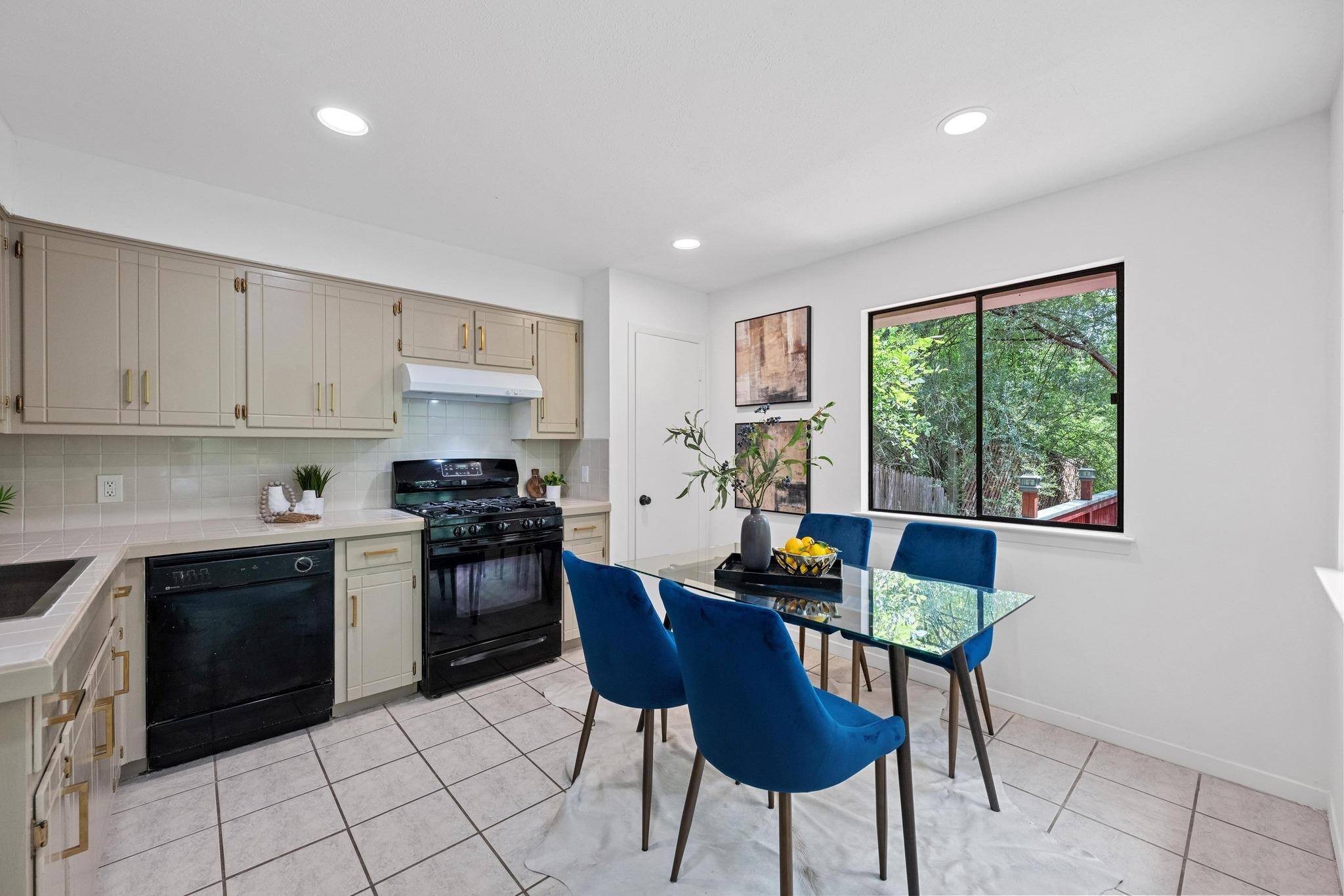 1511 Terrapin Court Austin TX 78746