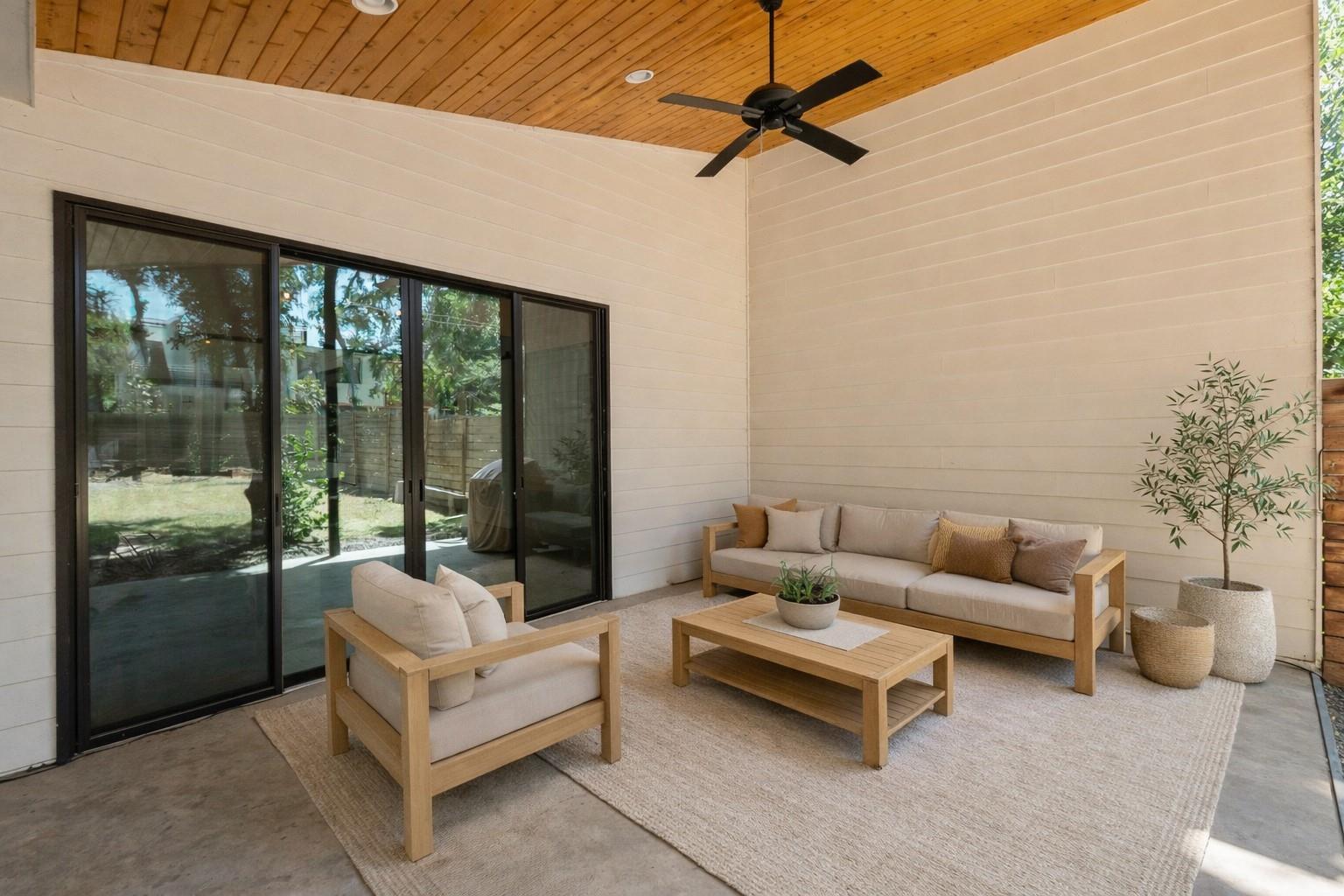 1005 Cardinal Lane Austin TX 78704