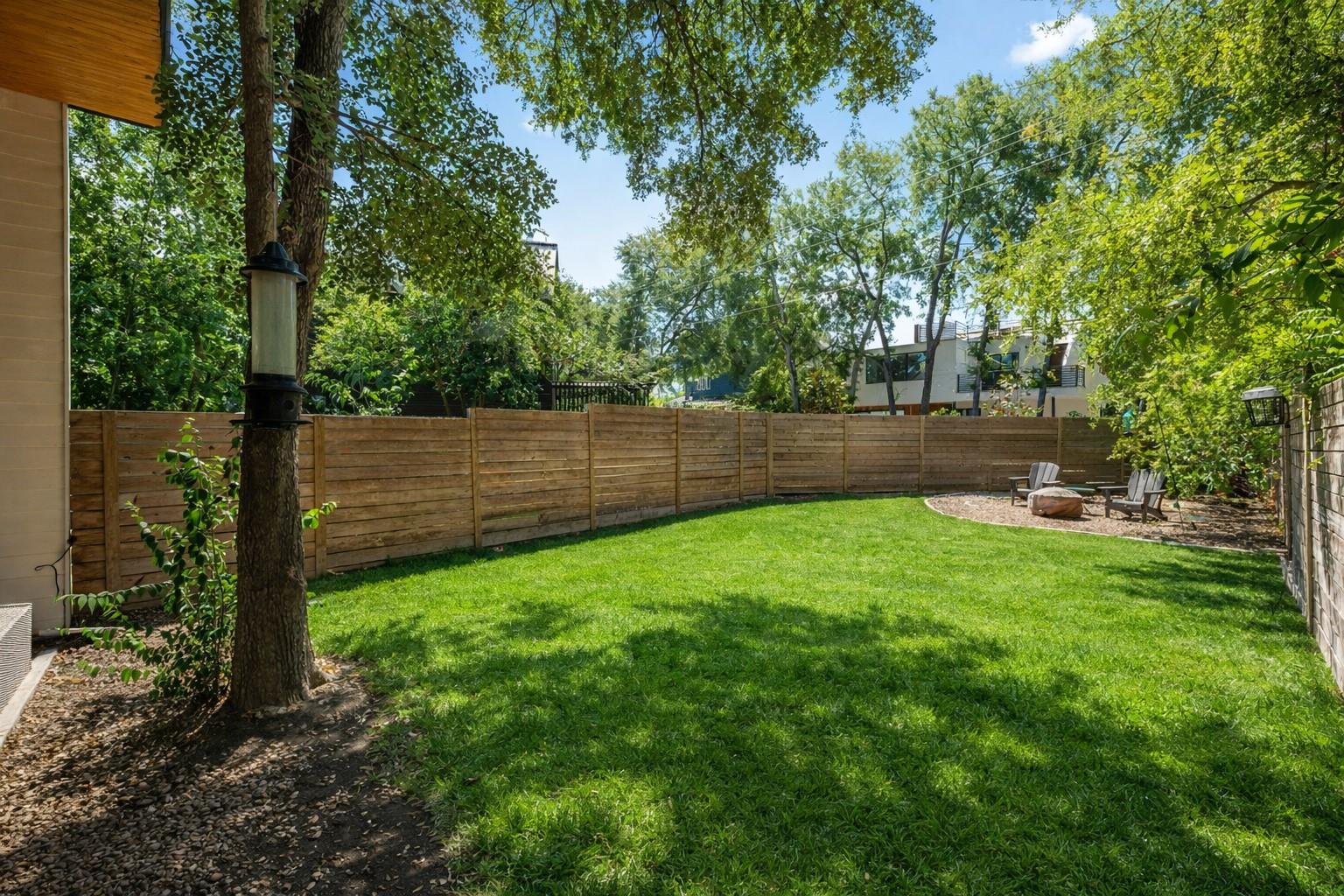1005 Cardinal Lane Austin TX 78704