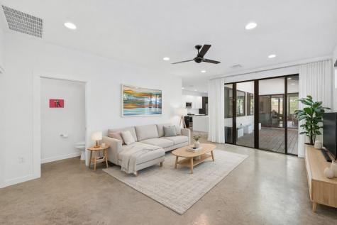 1005 Cardinal Lane Austin TX 78704
