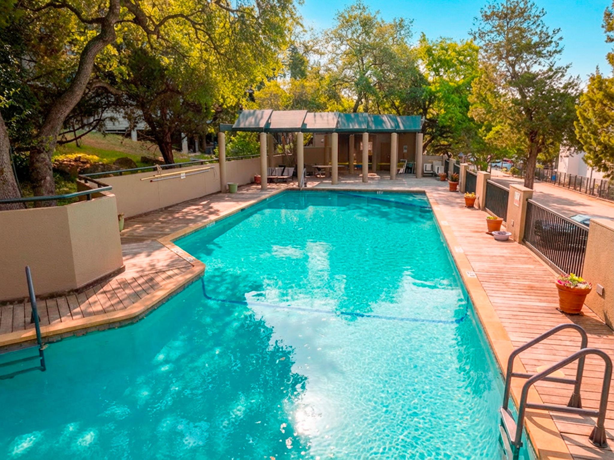 1707 Spyglass Drive Austin TX 78746