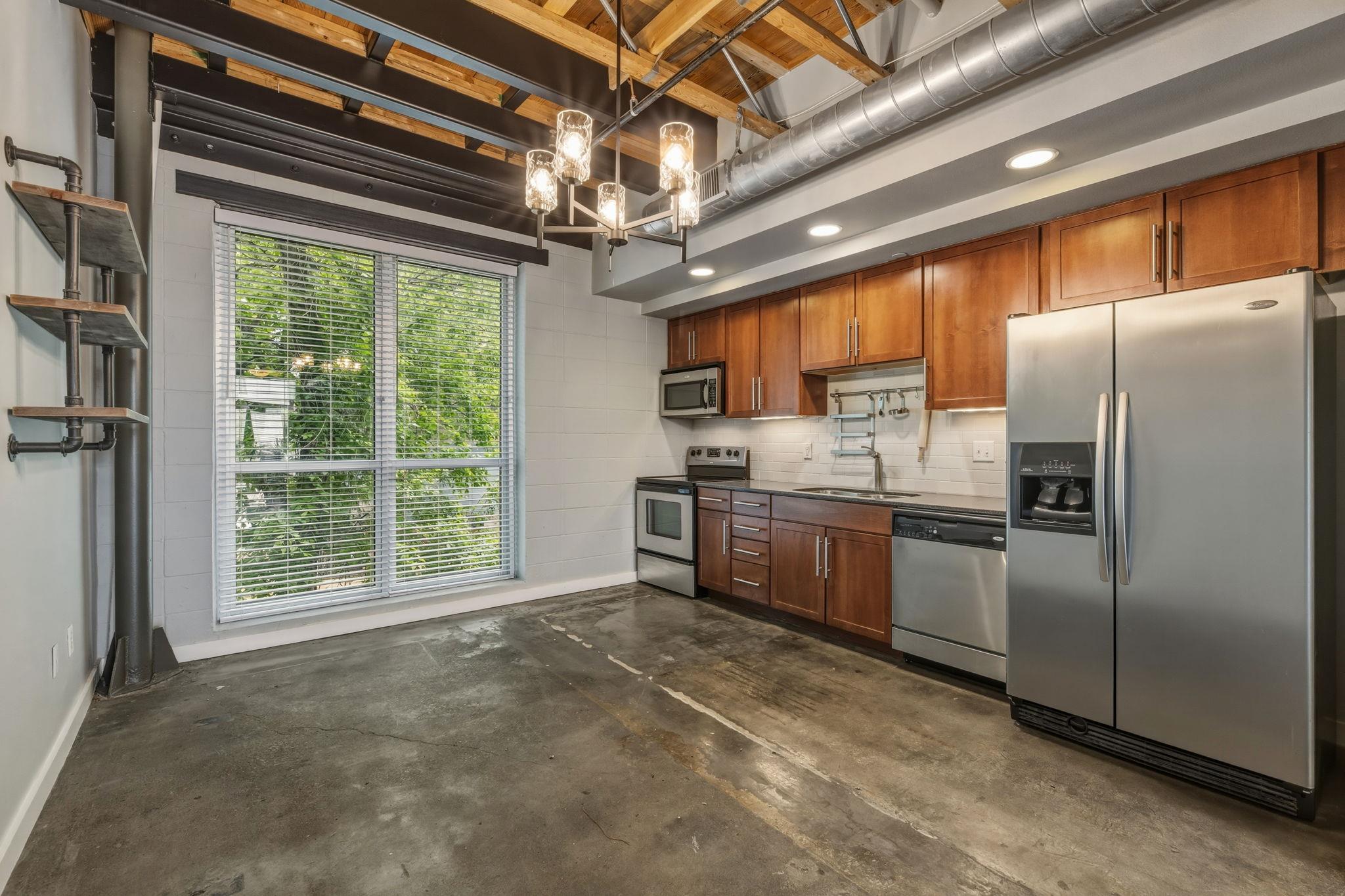 1305 E 6th Street Austin TX 78702