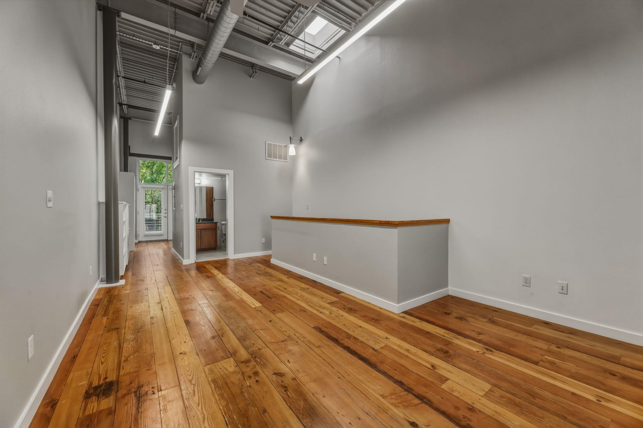 1305 E 6th Street Austin TX 78702