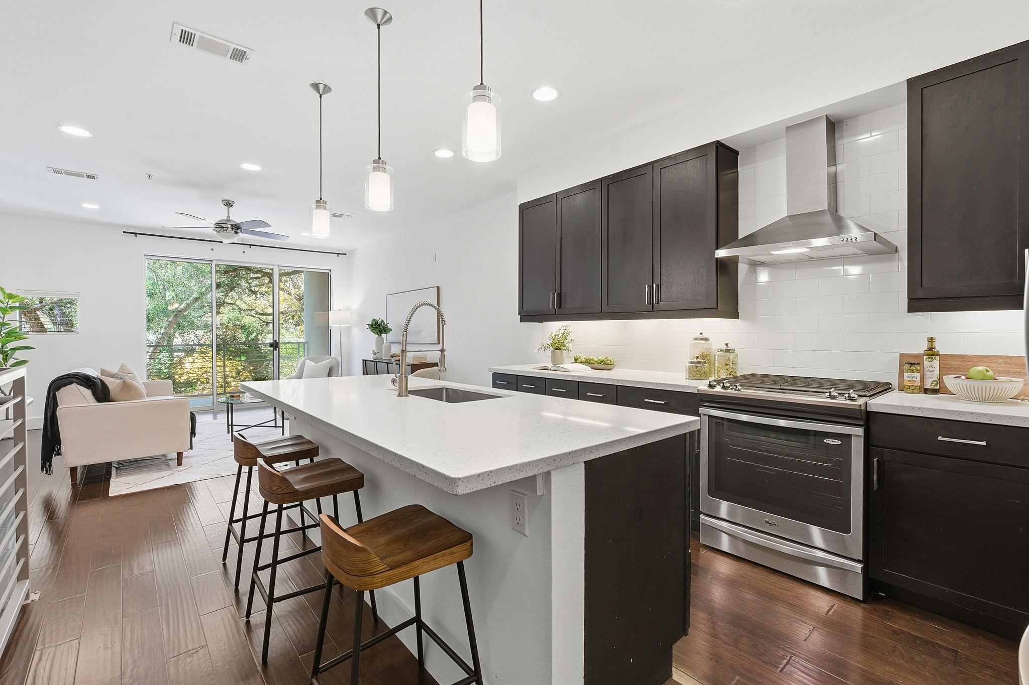 2002 Glen Allen Street Austin TX 78704