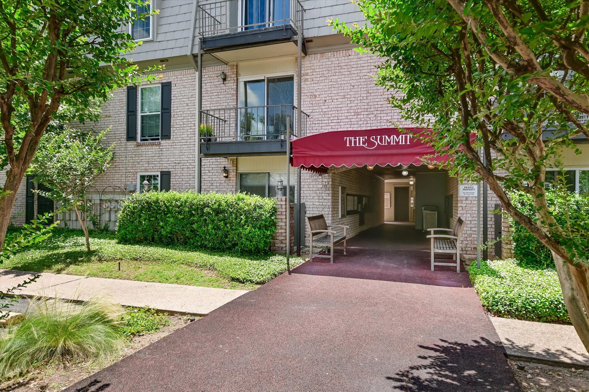 2425 Ashdale Drive Austin TX 78757