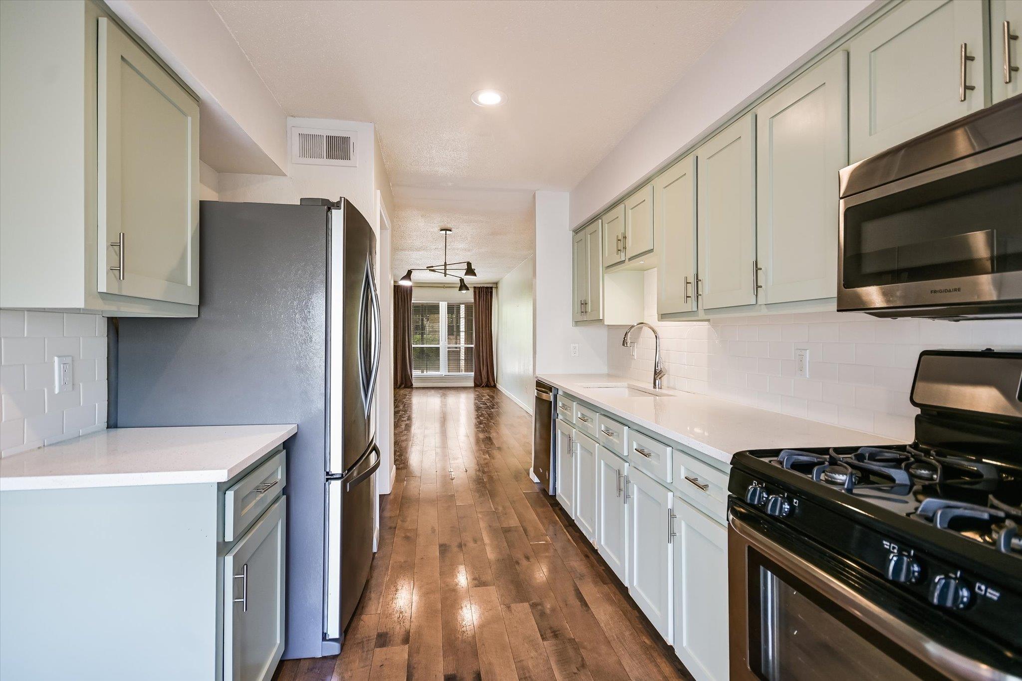 2425 Ashdale Drive Austin TX 78757