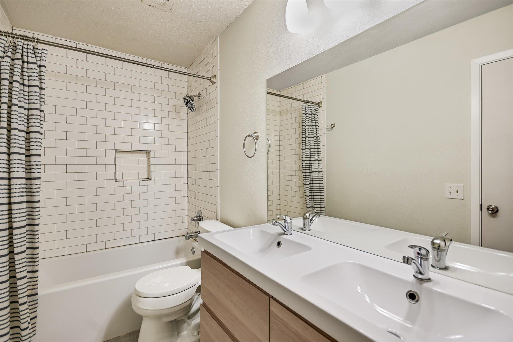 2425 Ashdale Drive Austin TX 78757