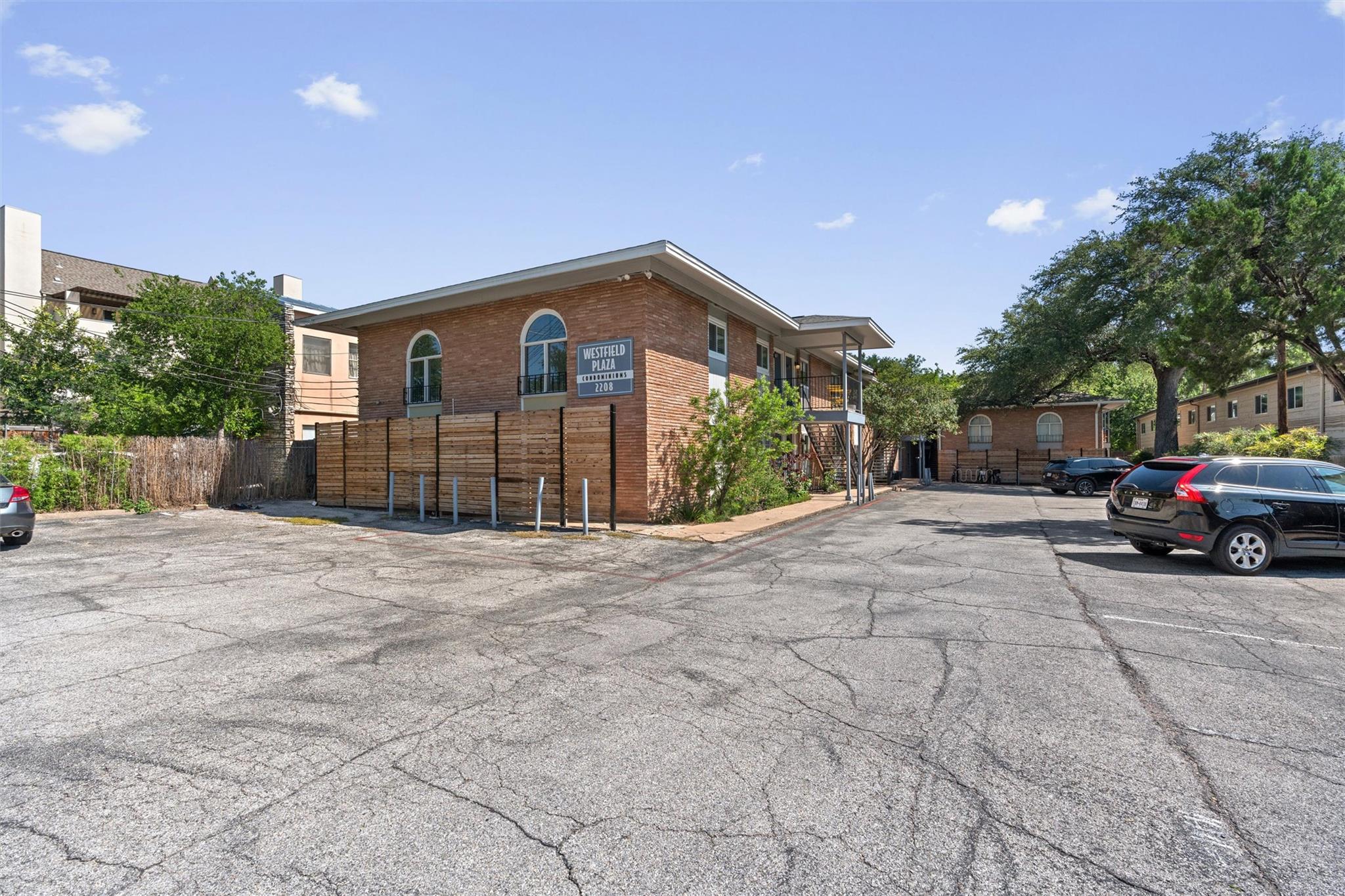 Austin TX, 2208 Enfield Road, Unit 10500