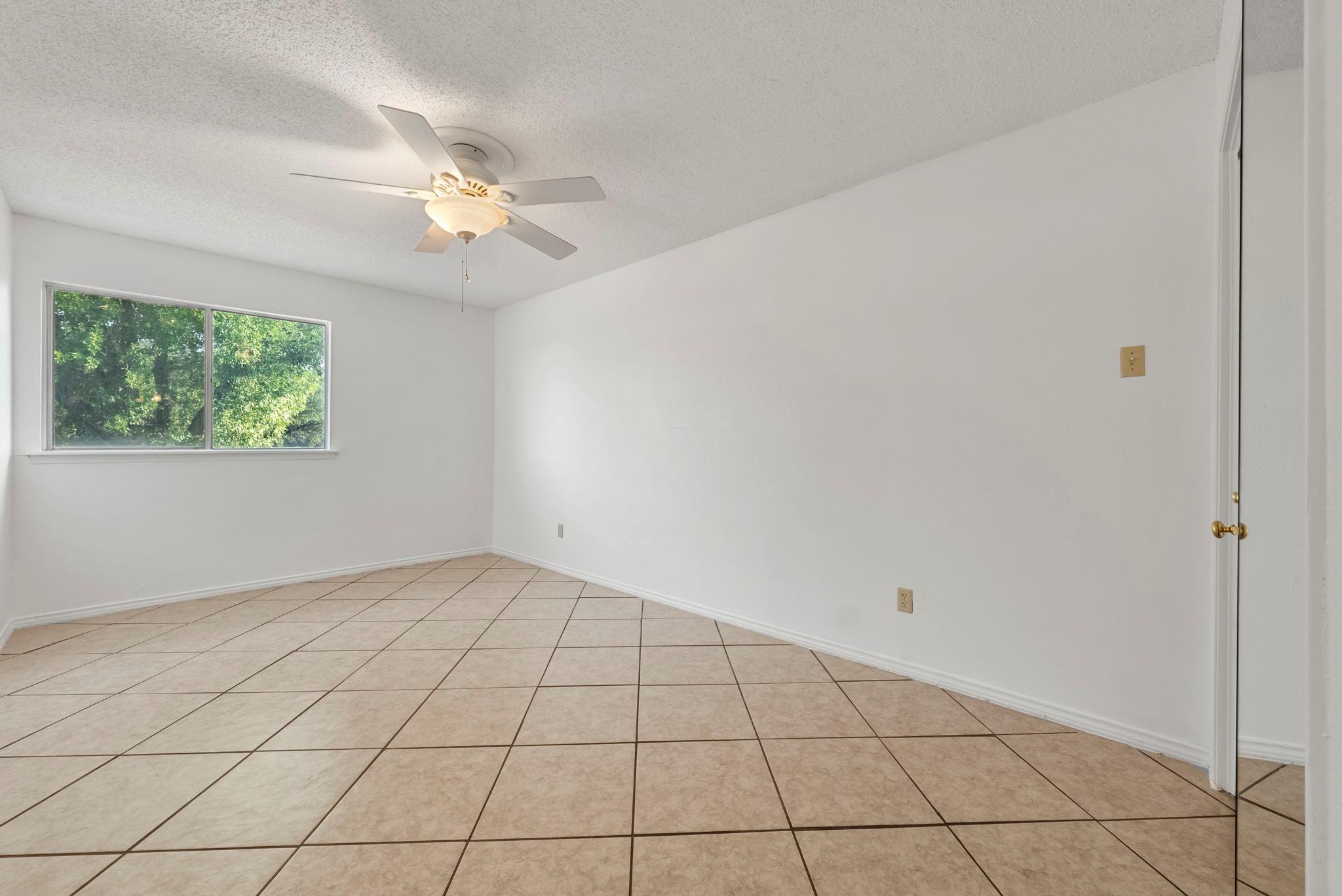 300 Out Yonder Horseshoe Bay TX 78657