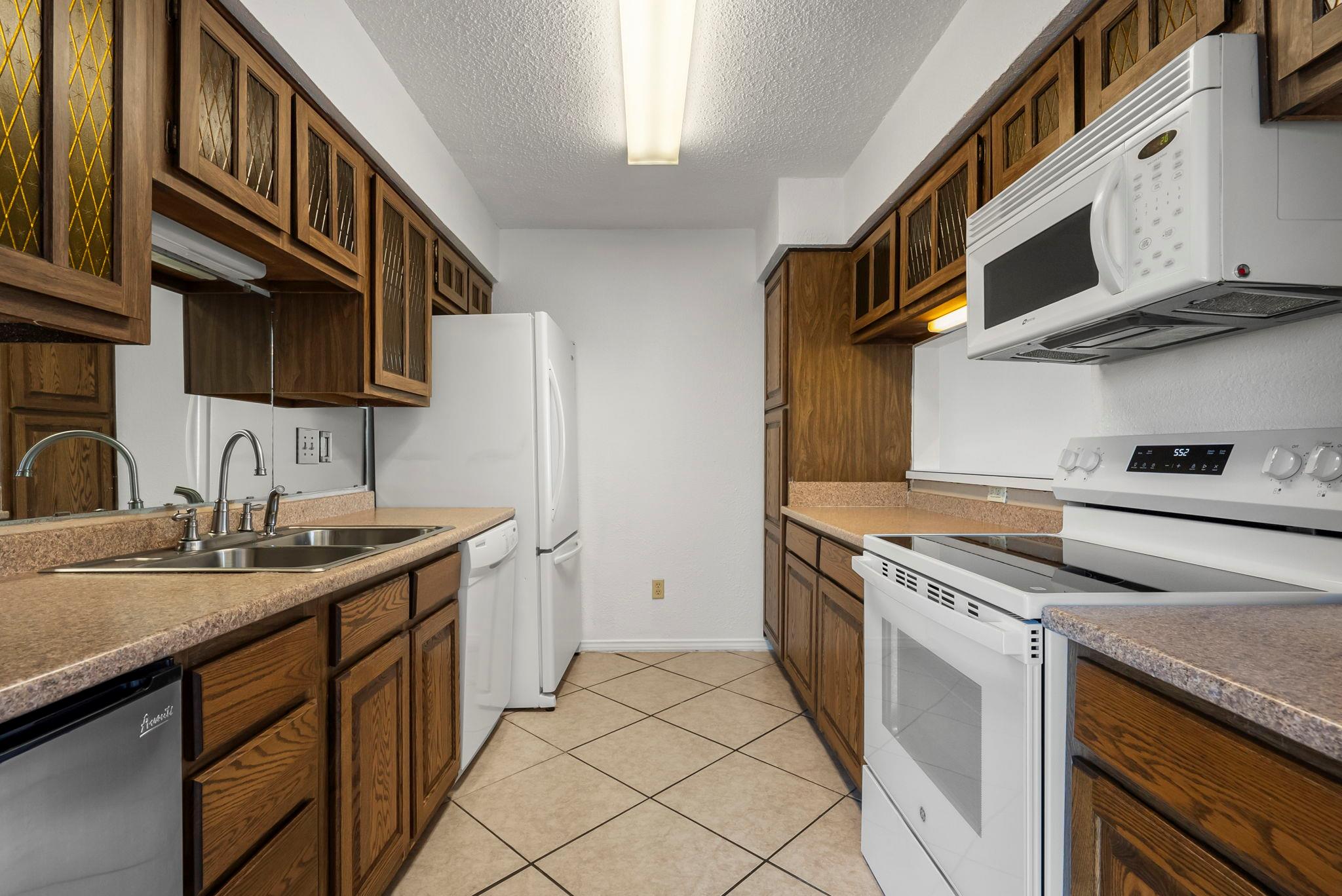 300 Out Yonder Horseshoe Bay TX 78657