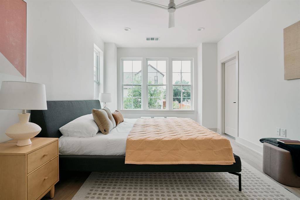 2209 Woodland Avenue Austin TX 78741