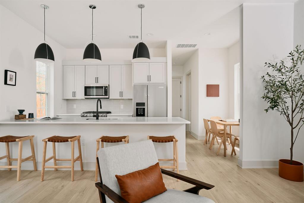 2209 Woodland Avenue Austin TX 78741