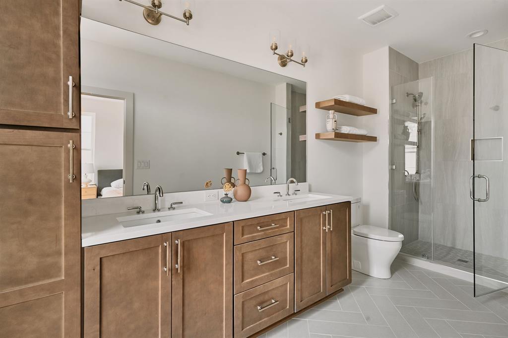 2209 Woodland Avenue Austin TX 78741