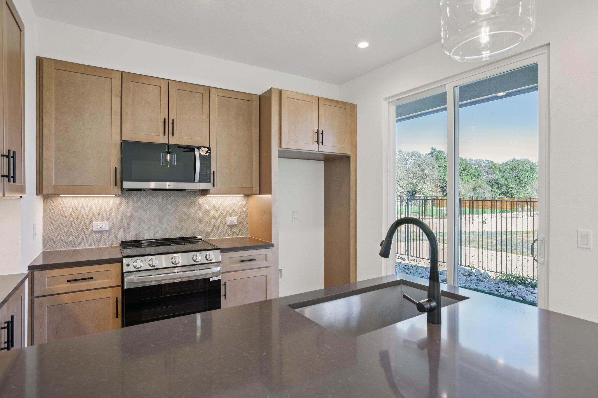 2414 Drew Lane Austin TX 78748