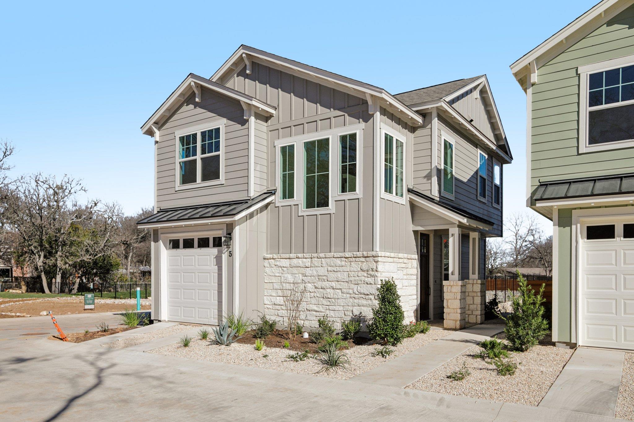 2414 Drew Lane Austin TX 78748