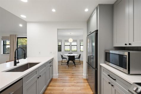 2001 Parker Lane Austin TX 78741