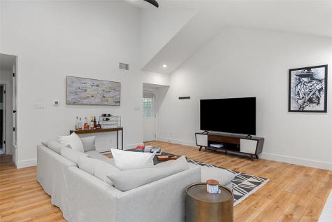 2001 Parker Lane Austin TX 78741