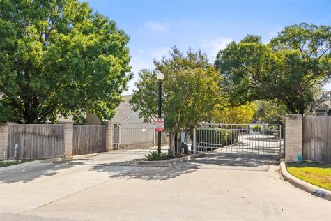 2001 Parker Lane Austin TX 78741