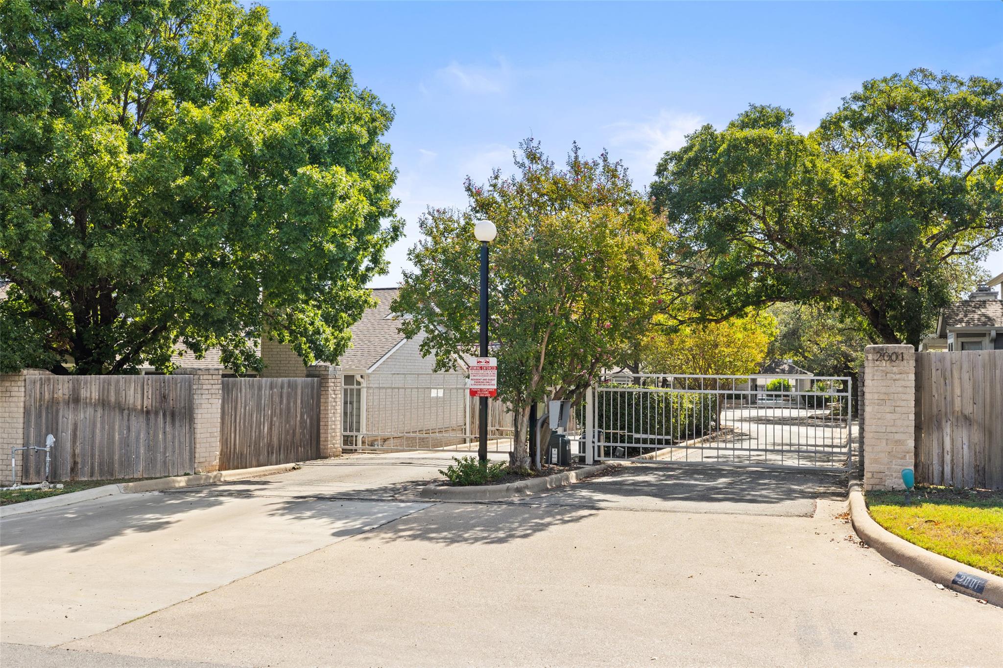 2001 Parker Lane Austin TX 78741
