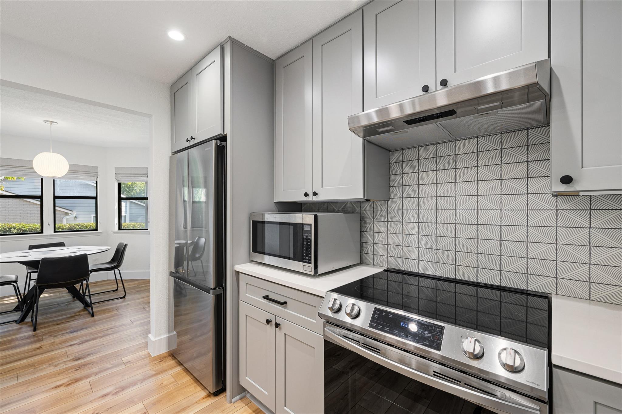 2001 Parker Lane Austin TX 78741