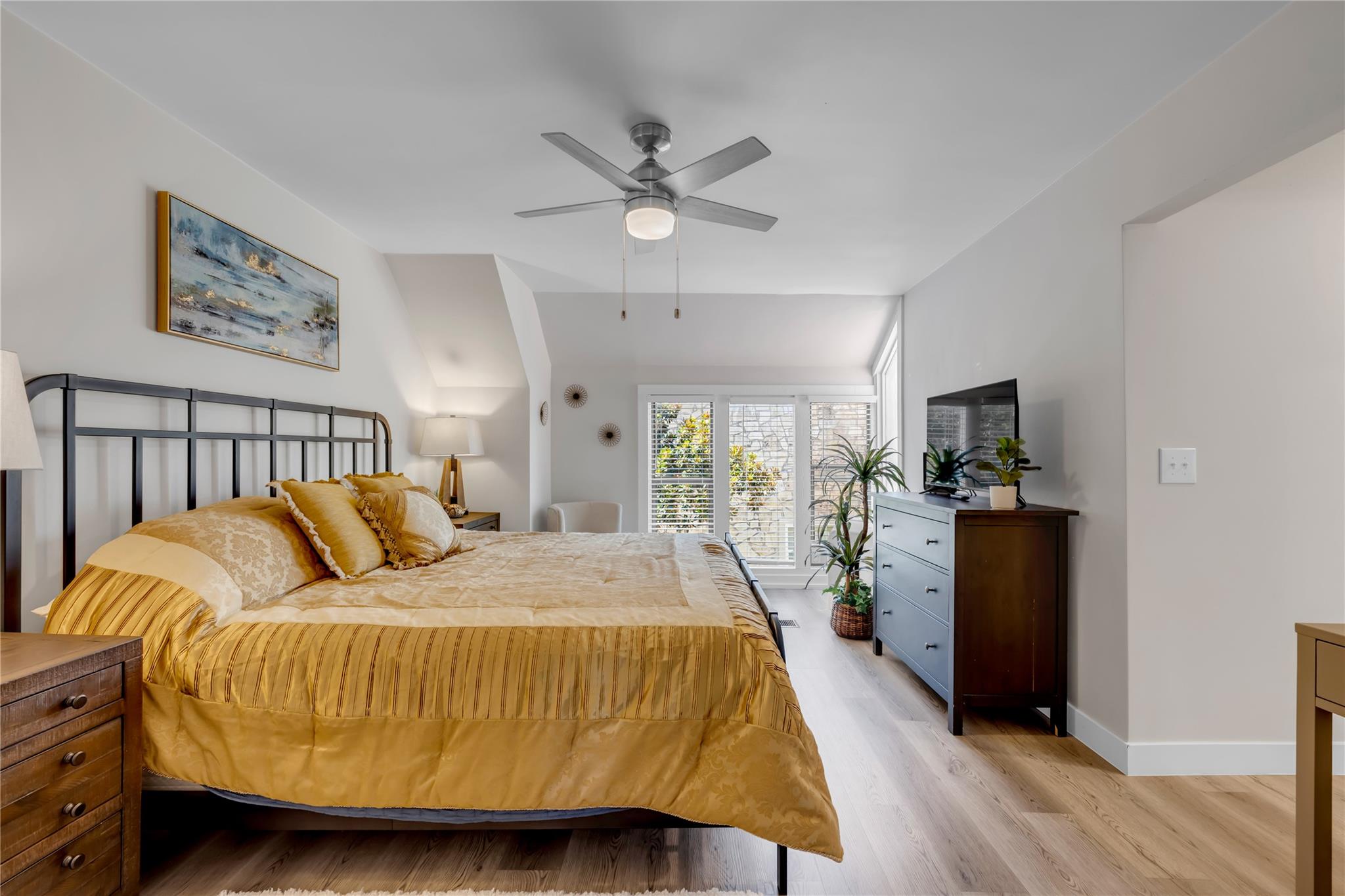 200 Free Rein Horseshoe Bay TX 78657