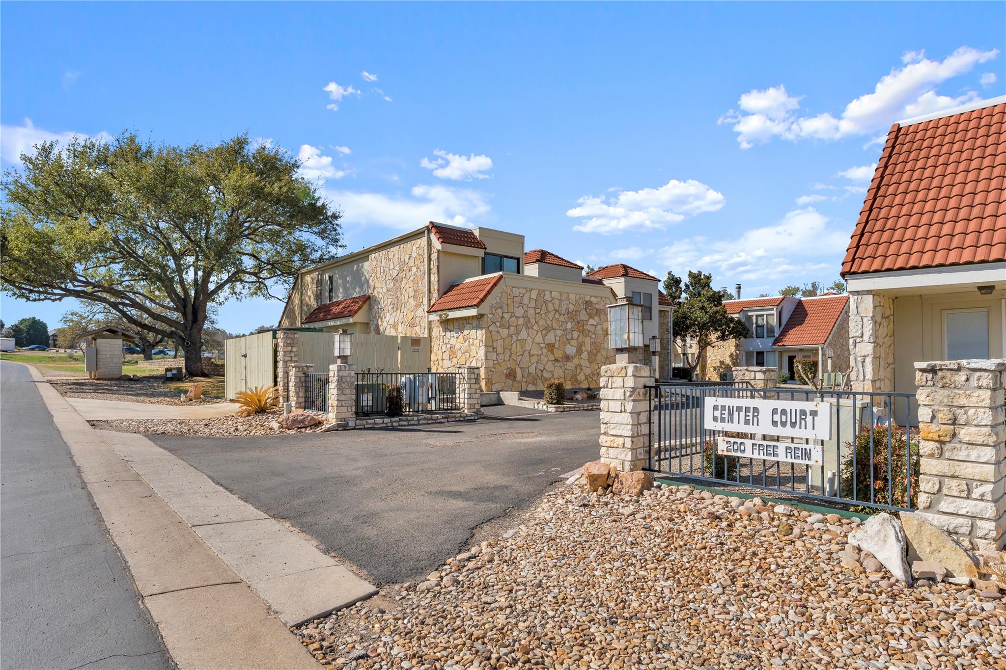 200 Free Rein Horseshoe Bay TX 78657