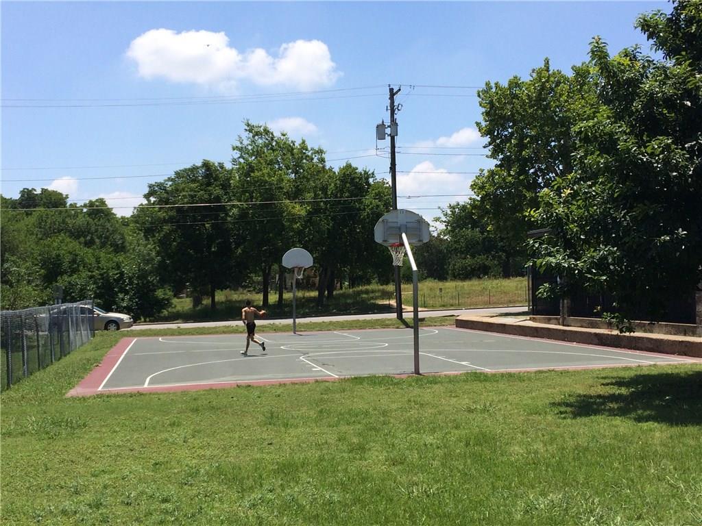 202 E 45th Street Austin TX 78751