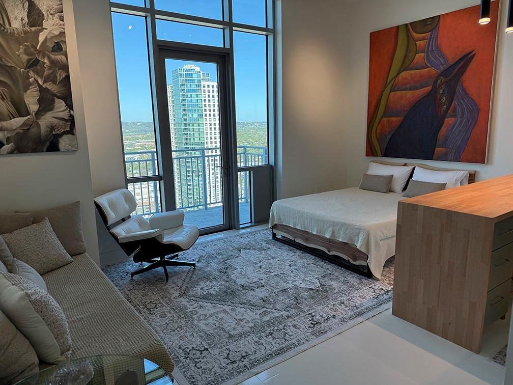 222 West Avenue Austin TX 78701