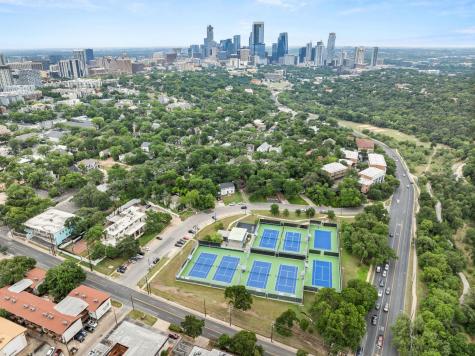 711 W 26th Street Austin TX 78705