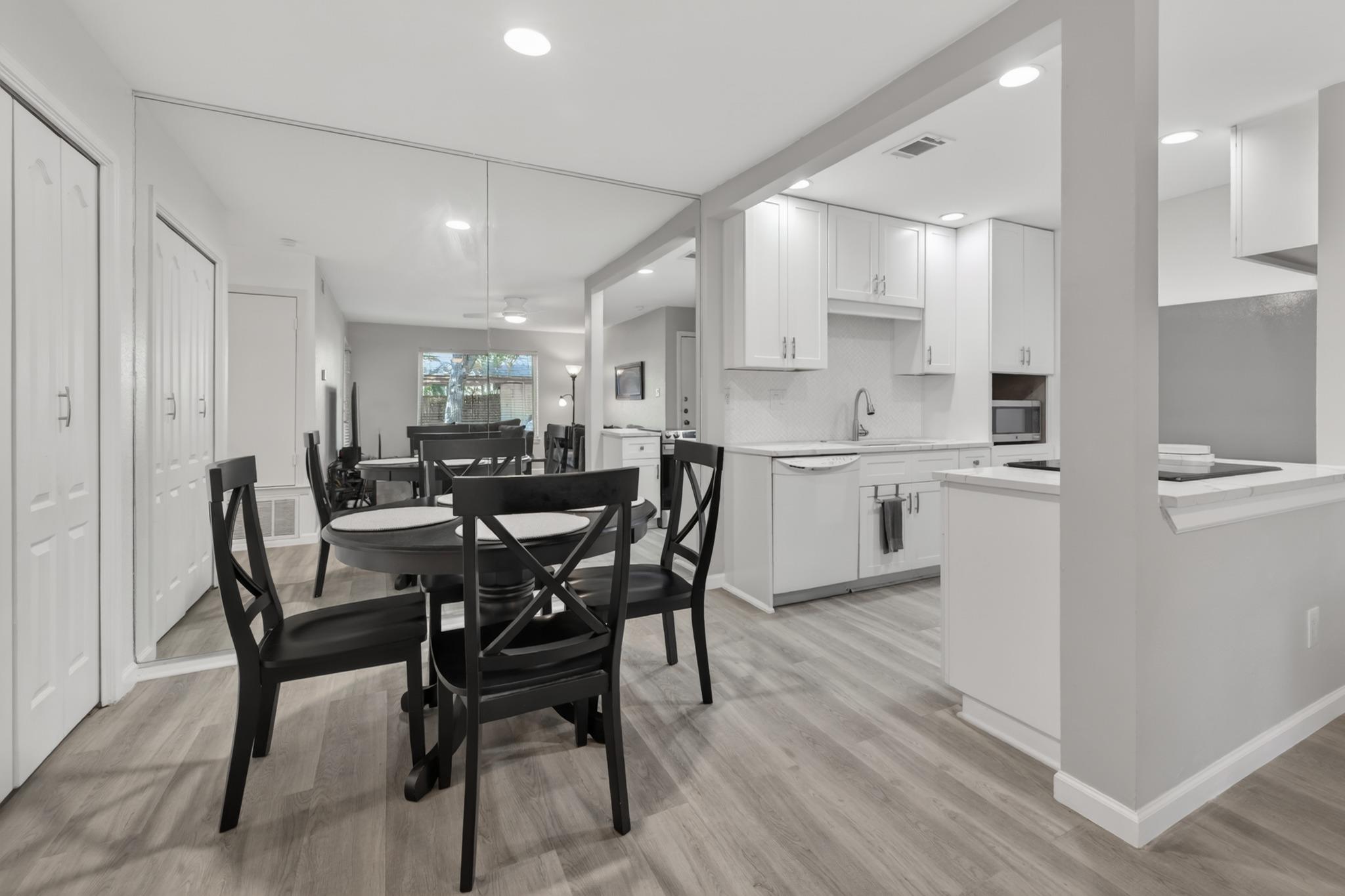 8210 Bent Tree Road Austin TX 78759