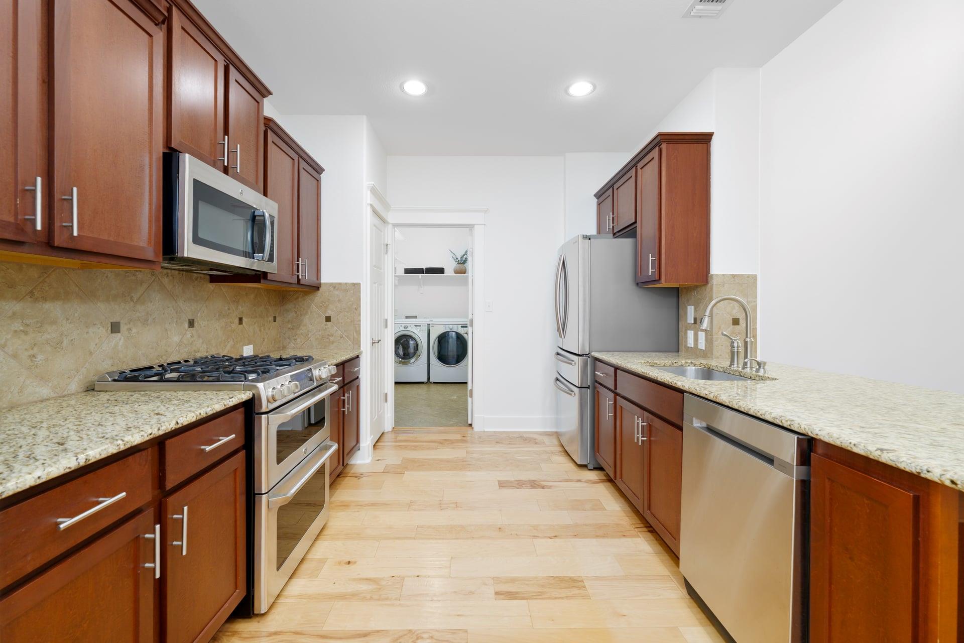 11105 Avery Station Loop Austin TX 78717