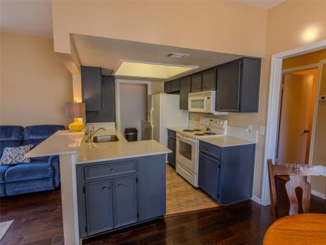 1013 Chestnut Street San Marcos TX 78666
