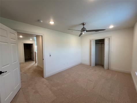 2105 Tiger Trail Round Rock TX 78665