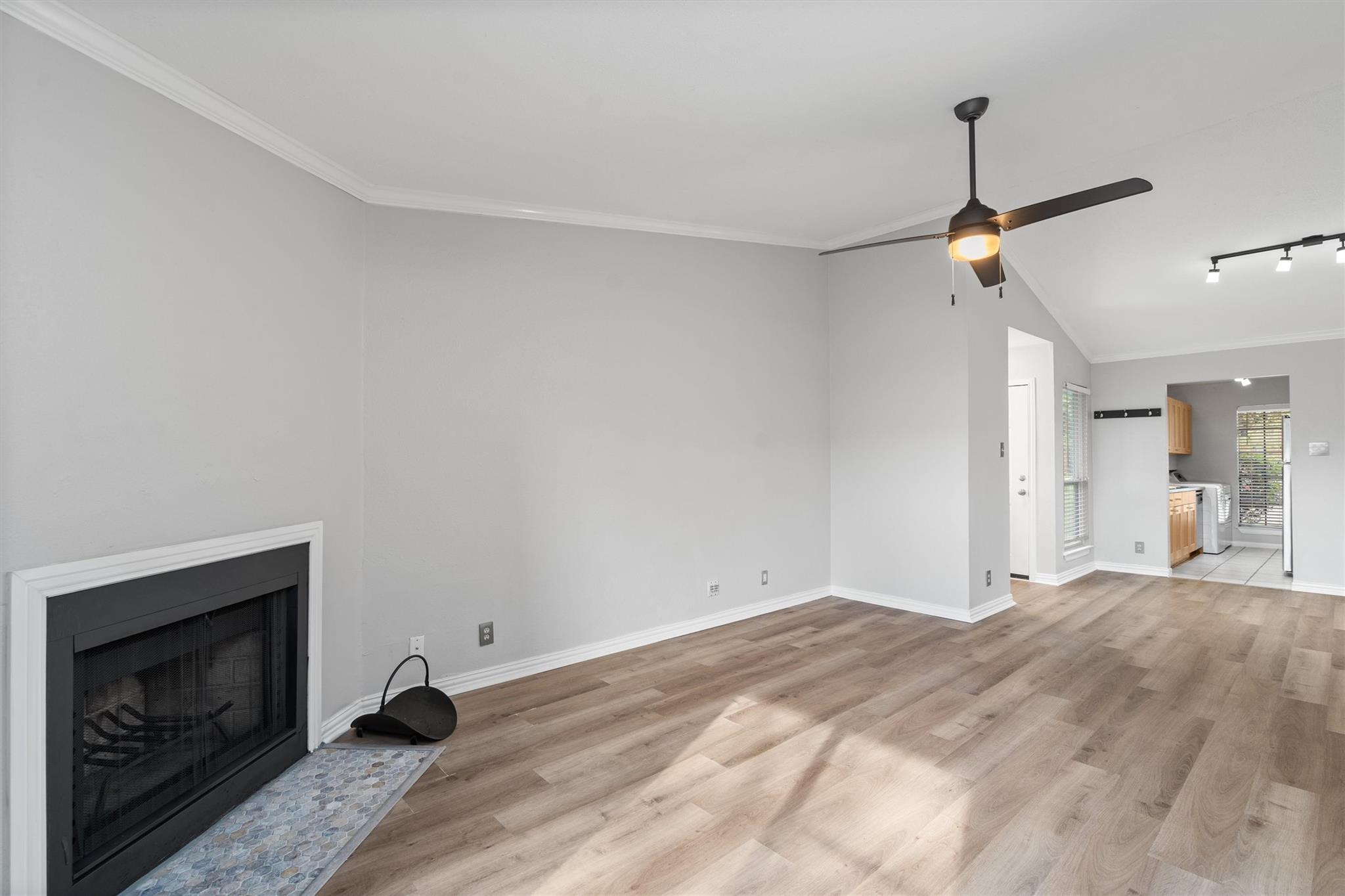 1601 Faro Drive Austin TX 78741