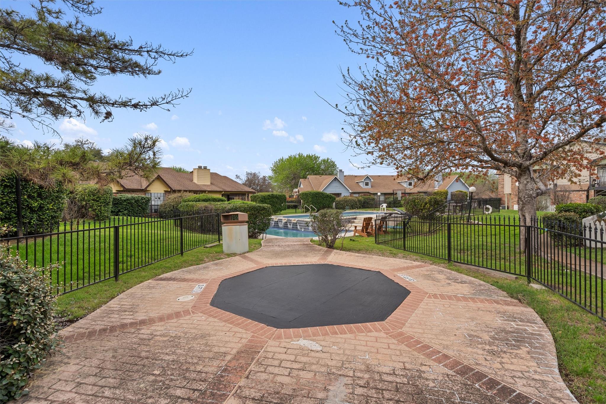 1601 Faro Drive Austin TX 78741