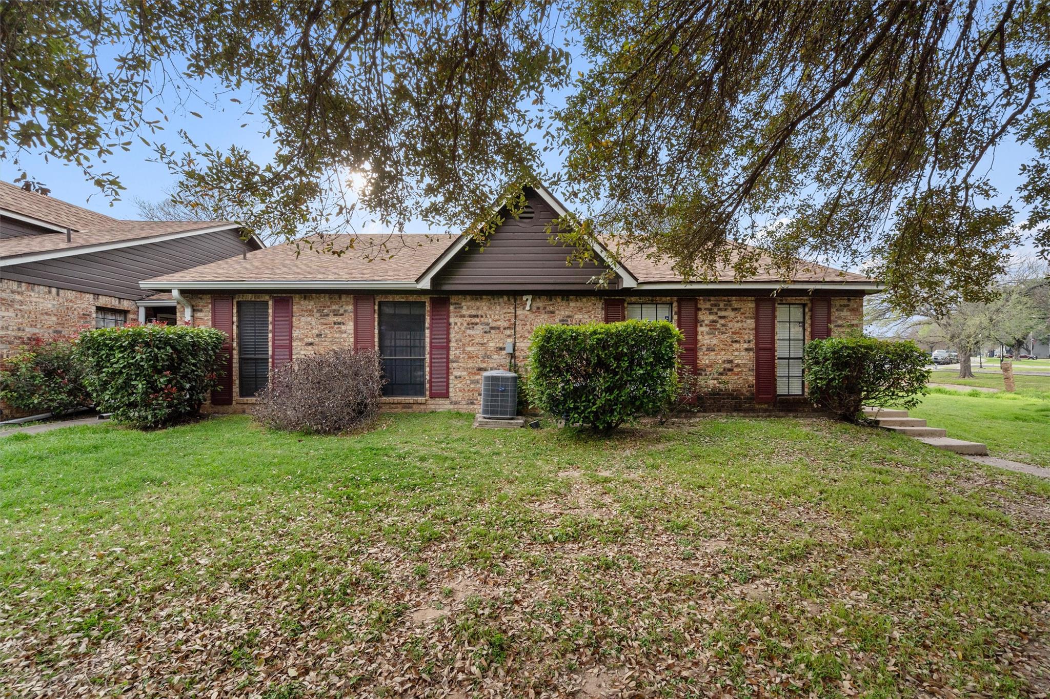 1601 Faro Drive Austin TX 78741