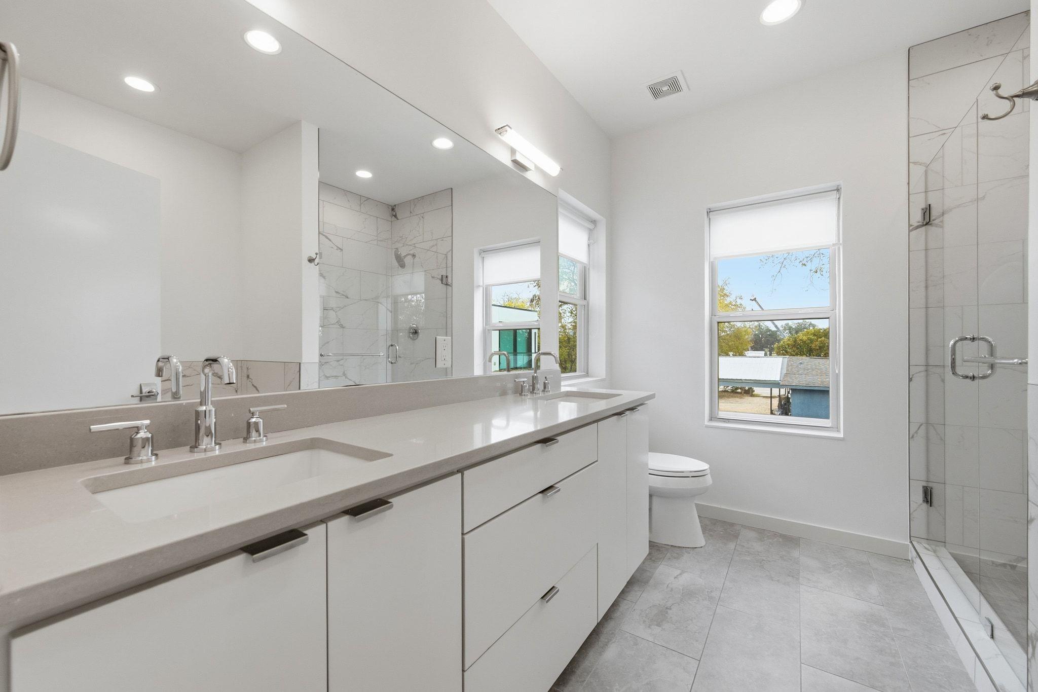 2811 Garwood Unit B Street Austin TX 78702