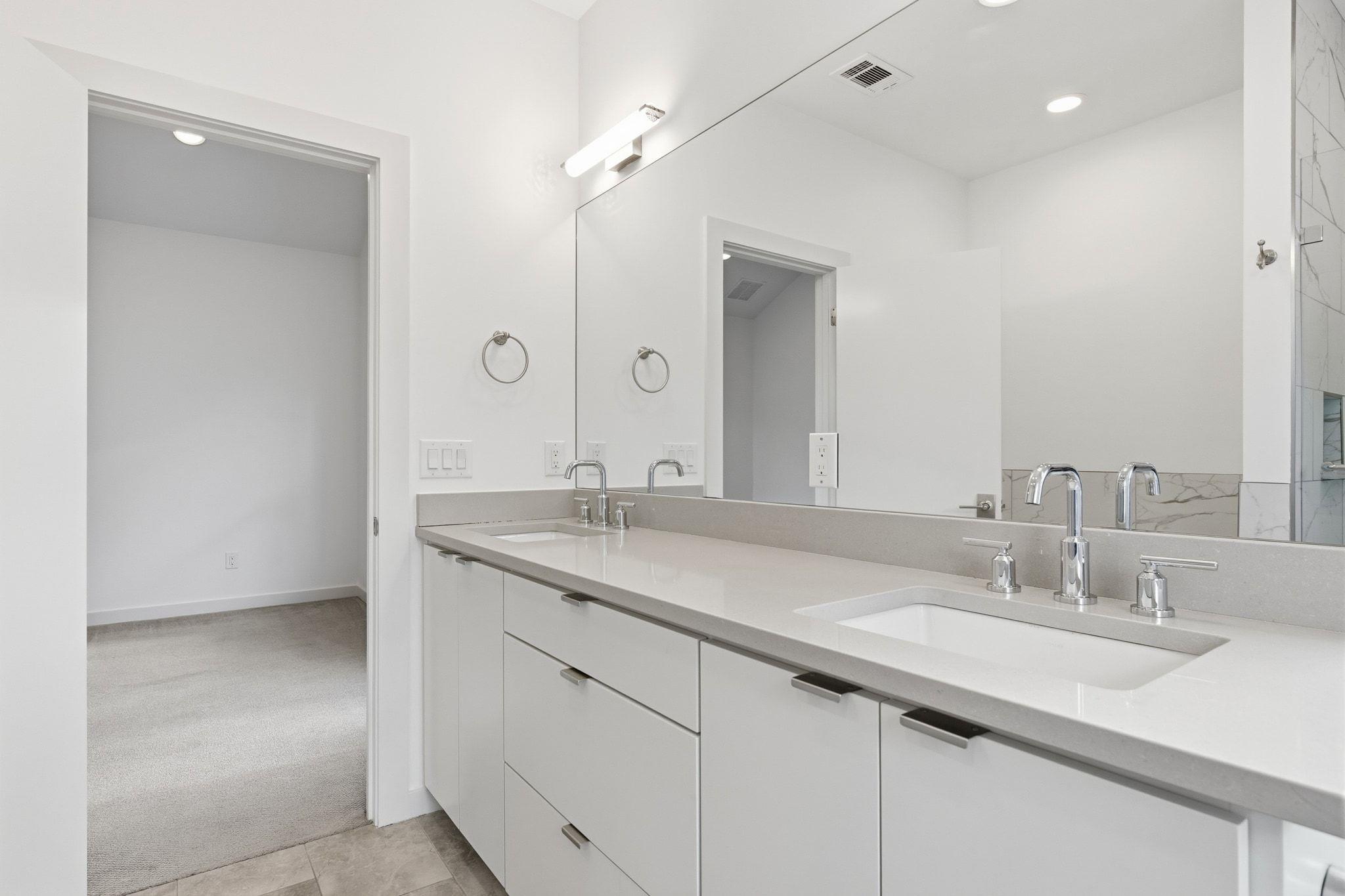 2811 Garwood Unit B Street Austin TX 78702