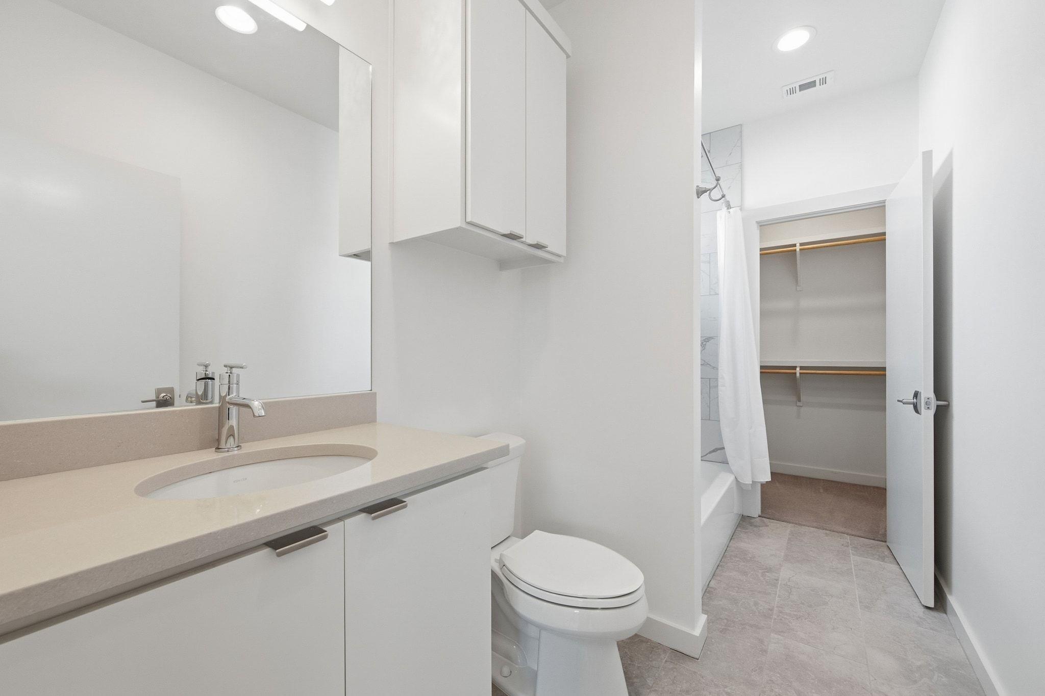 2811 Garwood Unit B Street Austin TX 78702