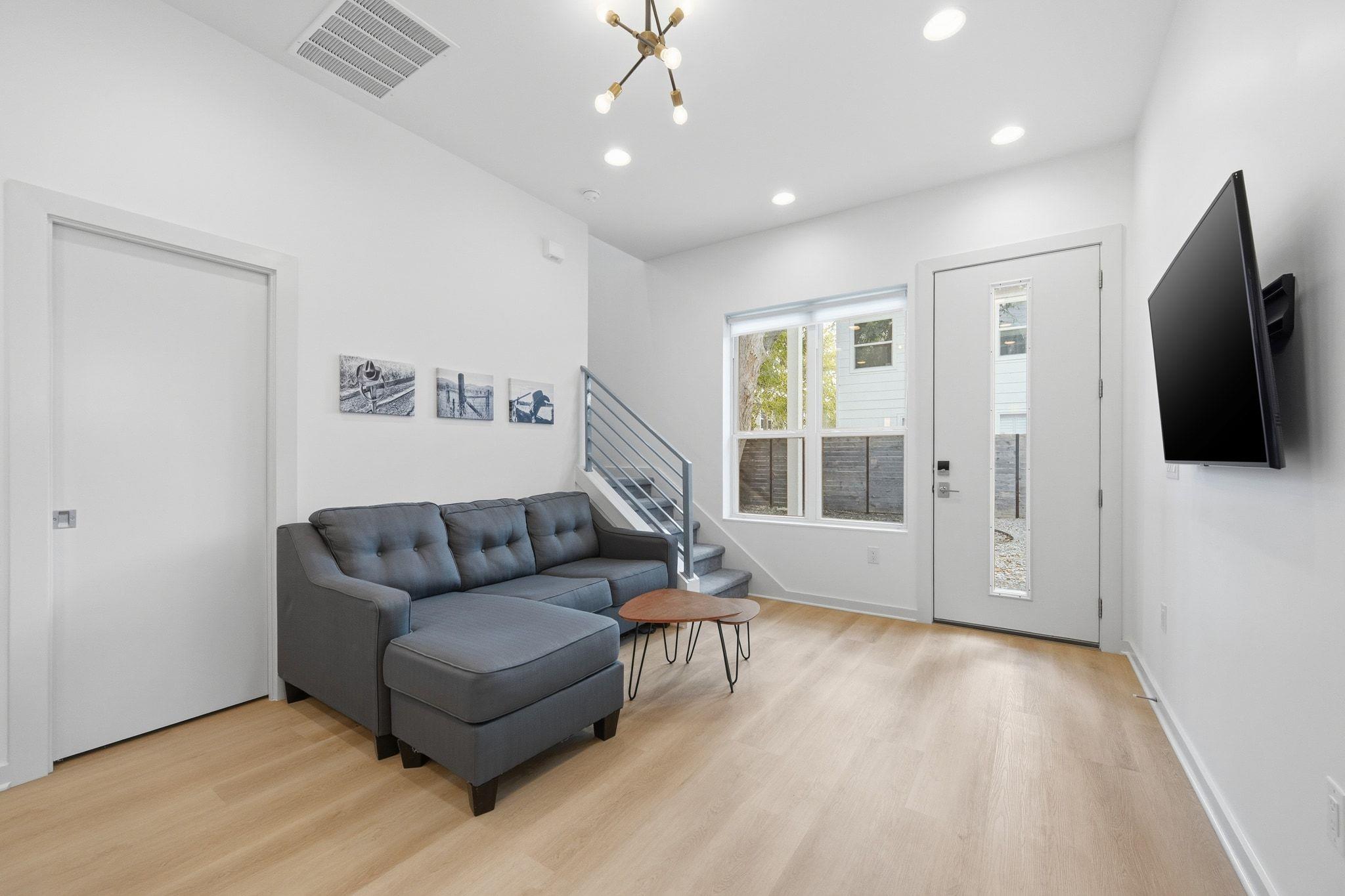 2811 Garwood Unit B Street Austin TX 78702