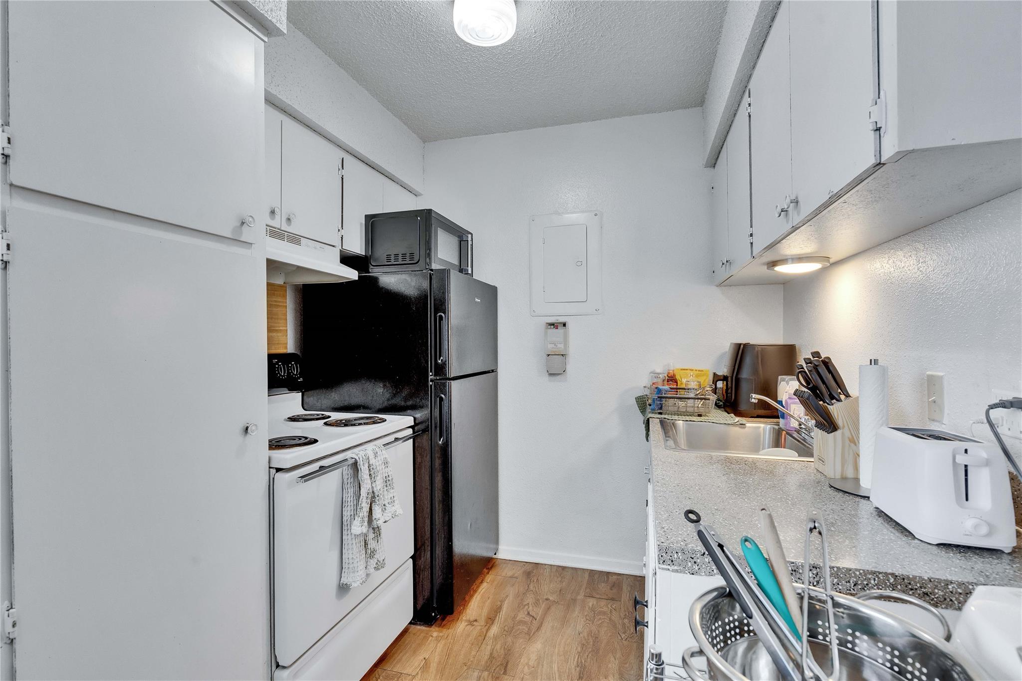 2803 Hemphill Park Austin TX 78705
